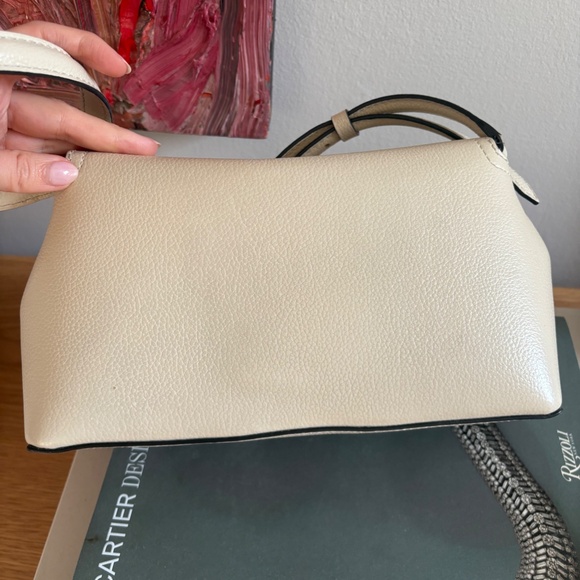 Toteme T Lock Clutch - Picture 10 of 10